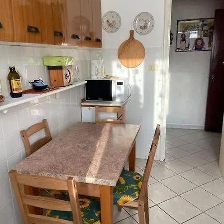 Lea - Maremonti Apartamento Marina Di Carrara