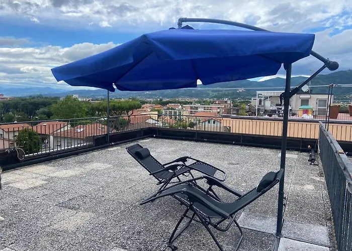 Lea - Maremonti Διαμέρισμα Marina Di Carrara